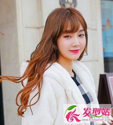 斜劉海發(fā)型