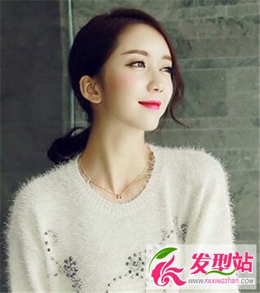 低馬尾辮子扎發(fā)發(fā)型