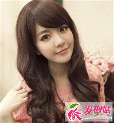 長卷發(fā)發(fā)型