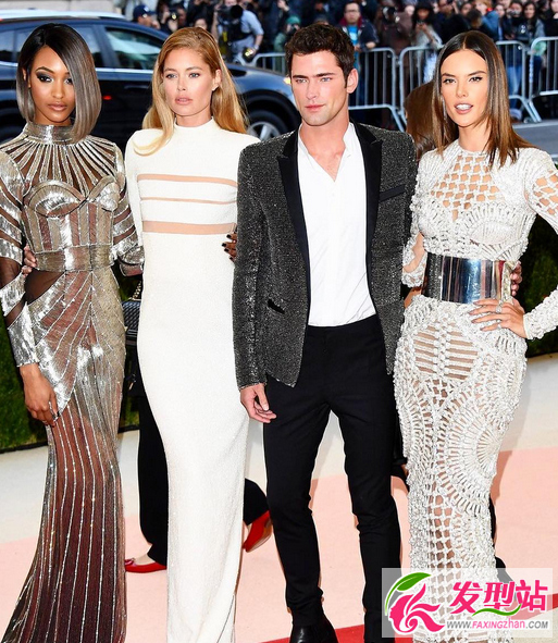 2016MetGala,څ(sh),l(f)͈DƬ