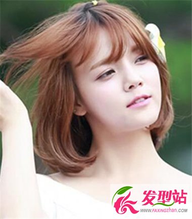 中短發(fā)發(fā)型