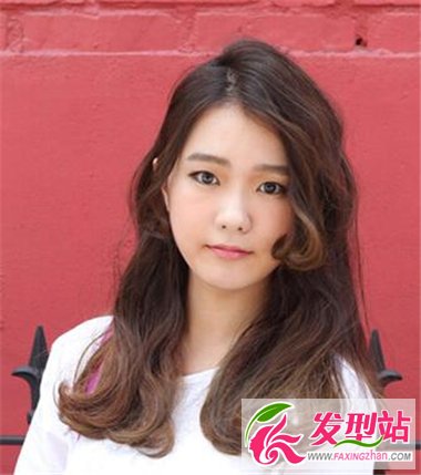 偏分中長(zhǎng)發(fā)發(fā)型