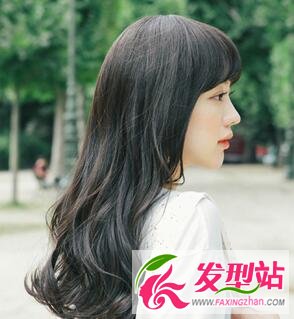 披肩燙發(fā)