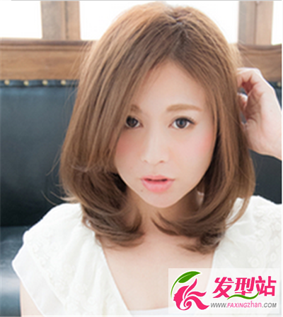 內(nèi)扣燙發(fā)