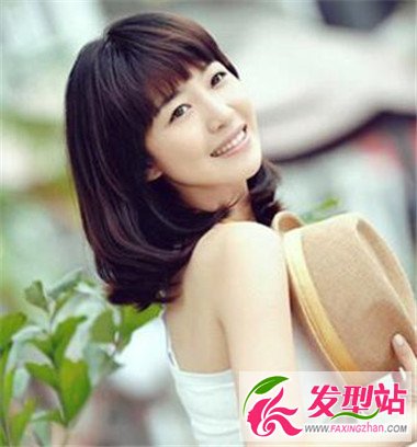 短發(fā)發(fā)型