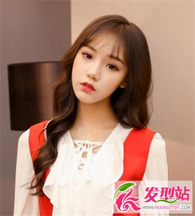 披肩長(zhǎng)發(fā)發(fā)型