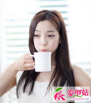 長(zhǎng)直發(fā)發(fā)