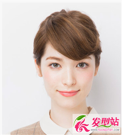 清爽盤發(fā)發(fā)型