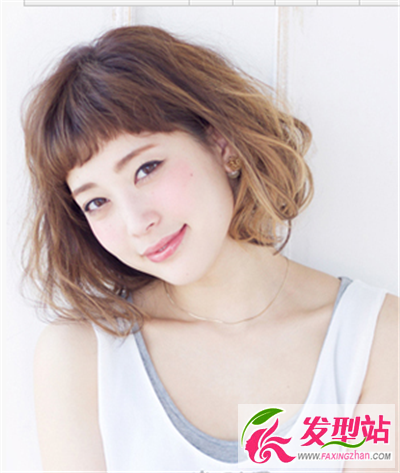 齊劉海發(fā)型