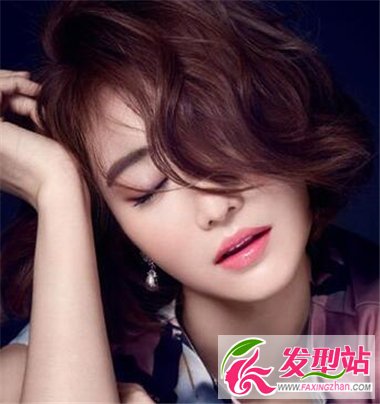 中短燙發(fā)發(fā)型