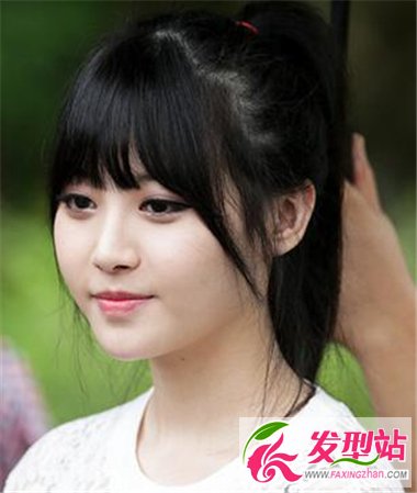 馬尾辮子發(fā)型