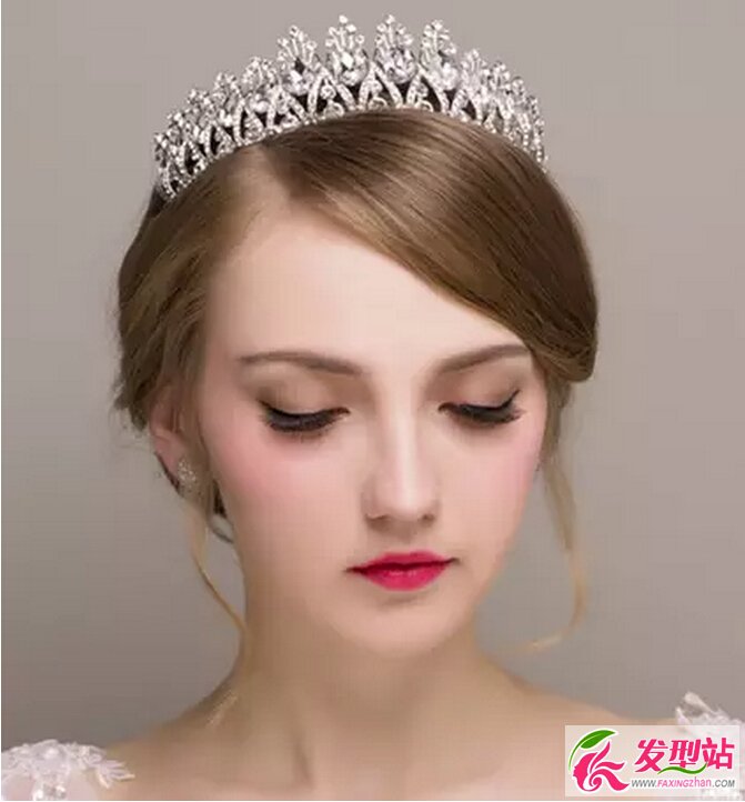 皇冠新娘發(fā)型