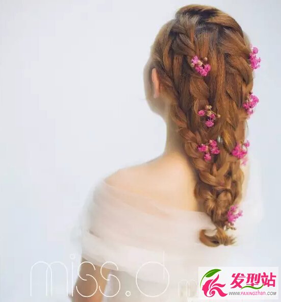 經(jīng)典韓式新娘發(fā)型
