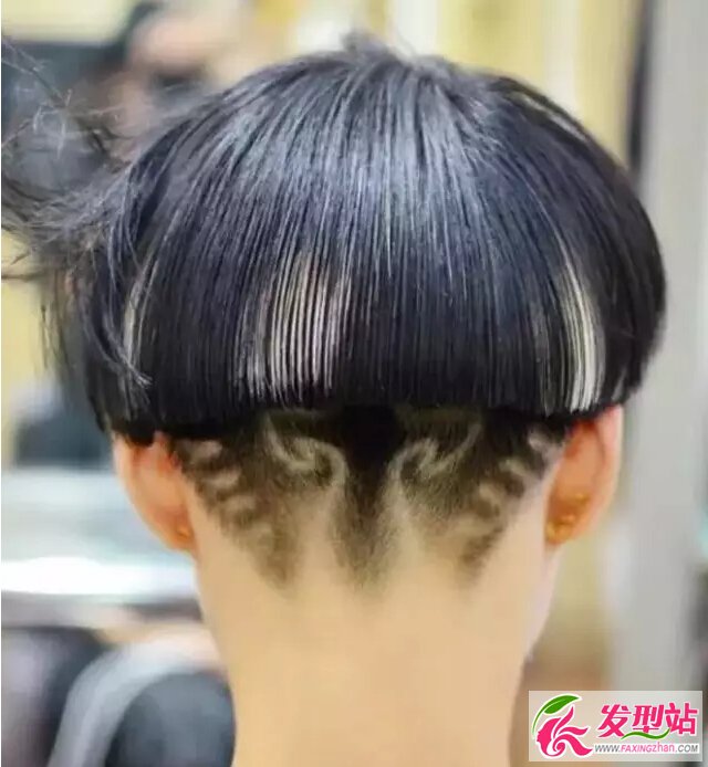 推后邊短發(fā)雕刻