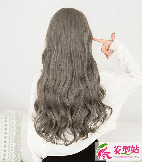 青木亞麻灰