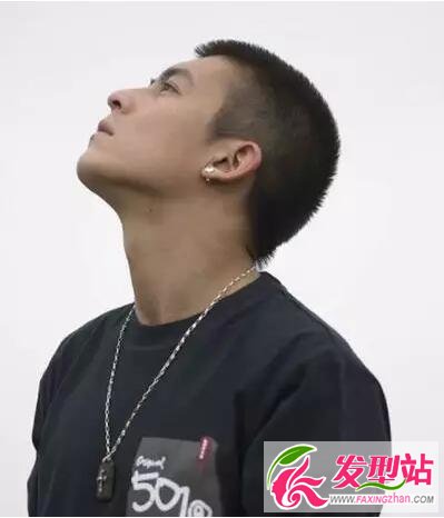 寸頭發(fā)型