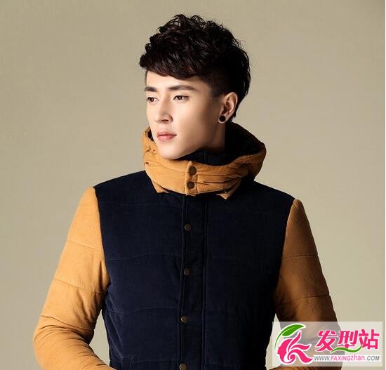 不同年齡段男生護(hù)發(fā)