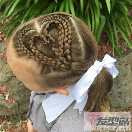女編發(fā)最好看的發(fā)型 讓你家的公主寶貝美美噠