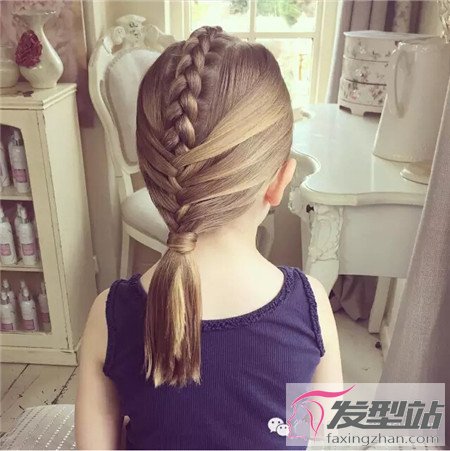 長頭發(fā)女童怎么扎發(fā)好看 最有型的兒童編發(fā)