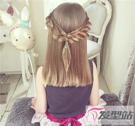 長頭發(fā)女童怎么扎發(fā)好看 最有型的兒童編發(fā)