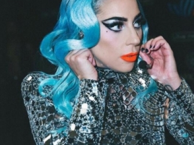 2019Ⱦl(f)ָ(bio)Lady GagaKylie Jenner{(ln)l(f)ɫᳱ
