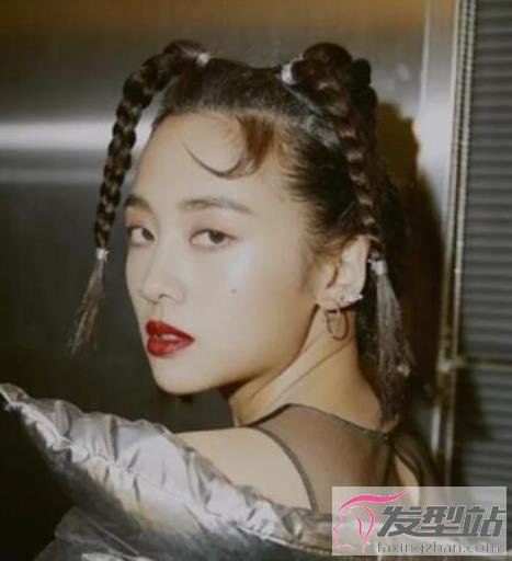 女生個性編發(fā)發(fā)型