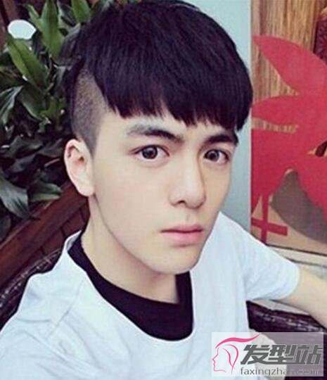 男生禿鬢角發(fā)型