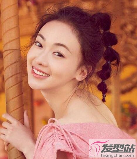 吳謹言扎發(fā)發(fā)型