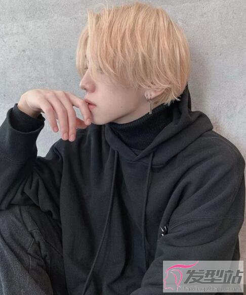 男生日系慵懶發(fā)型