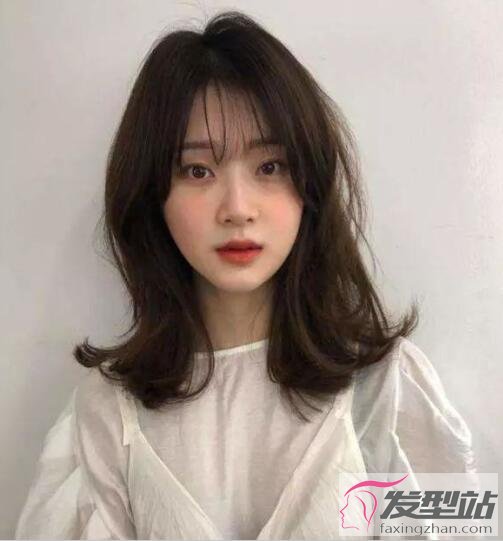 外翻鎖骨發(fā)型