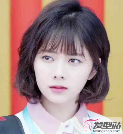 圓臉女生短發(fā)發(fā)型