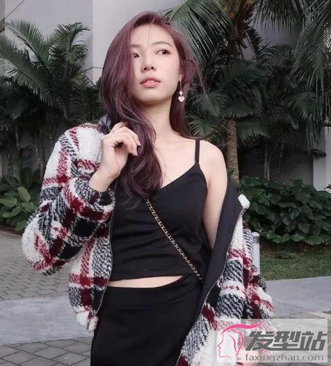 干枯玫瑰色染發(fā)發(fā)型