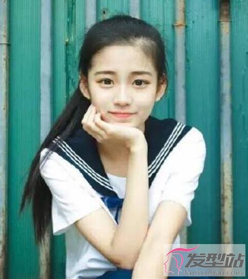 清純氣質(zhì)女學(xué)生發(fā)型