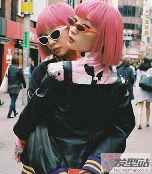 女生色染發(fā)發(fā)型