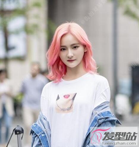 女生色染發(fā)發(fā)型