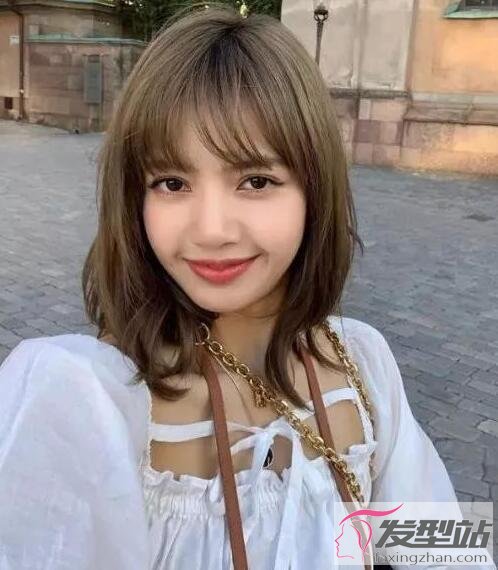 女生色染發(fā)發(fā)型