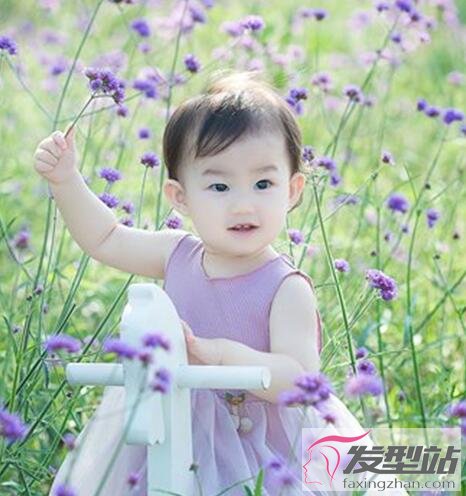 2歲小女孩短發(fā)發(fā)型