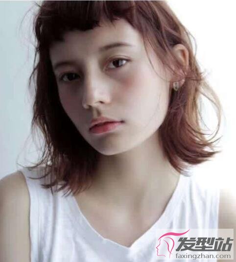 方臉女生齊肩發(fā)型