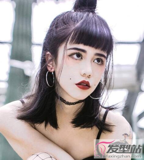 眉上劉海扎發(fā)發(fā)型