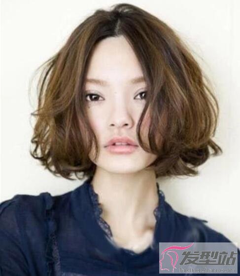 寬臉女生時(shí)尚發(fā)型