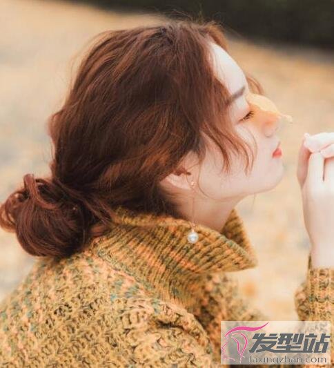 韓式慵懶風(fēng)扎發(fā)發(fā)型