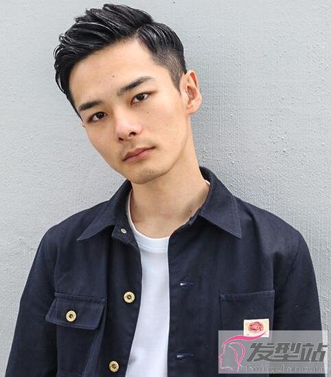男生顯成熟發(fā)型