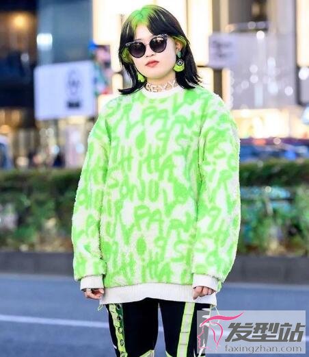 女生挑染發(fā)型