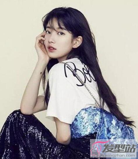 女生黑茶色染發(fā)發(fā)型