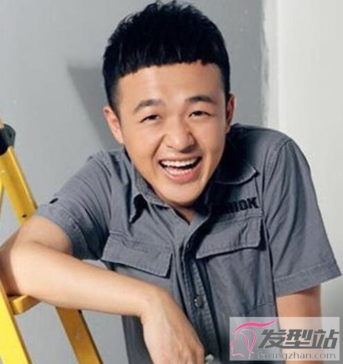 男生蓋頭發(fā)型