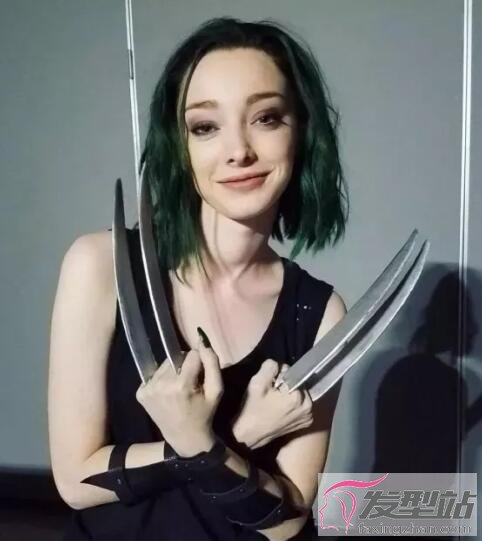女生綠色染發(fā)發(fā)型