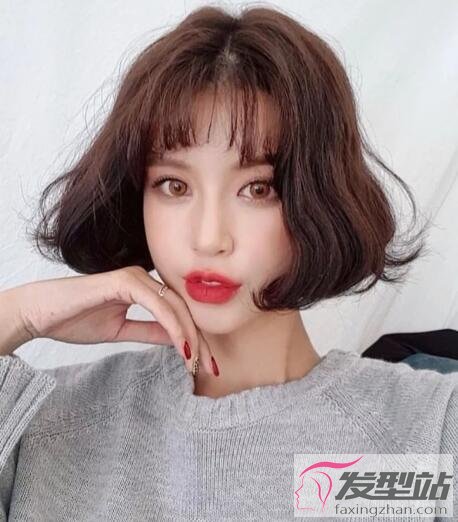 女生韓式短發(fā)發(fā)型