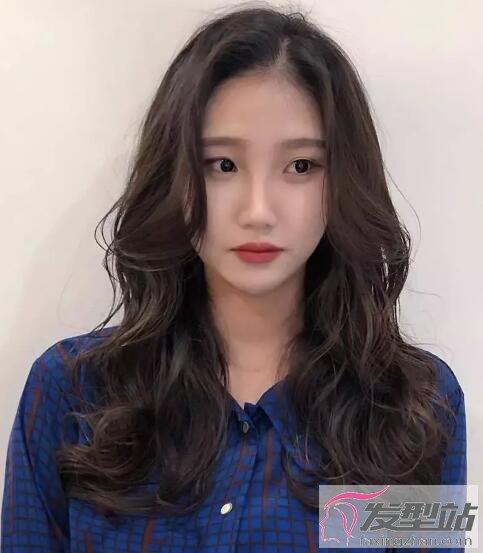 高顴骨女生劉海發(fā)型