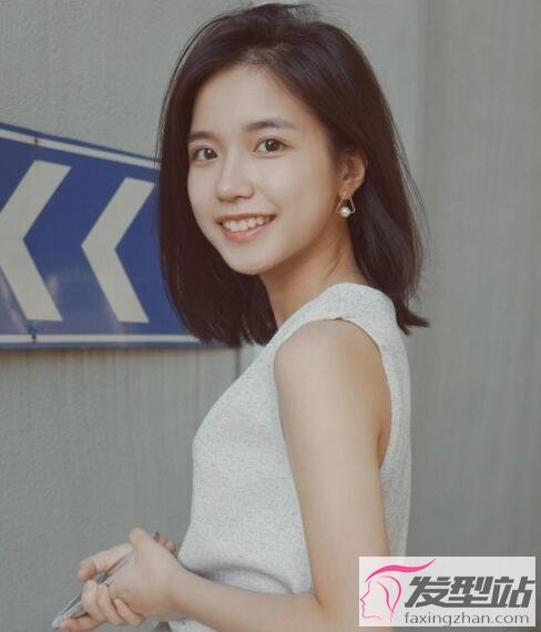 女生齊肩發(fā)發(fā)型