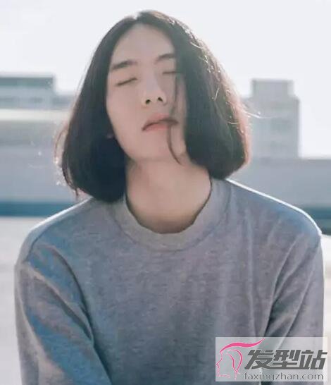 男生齊肩發(fā)型